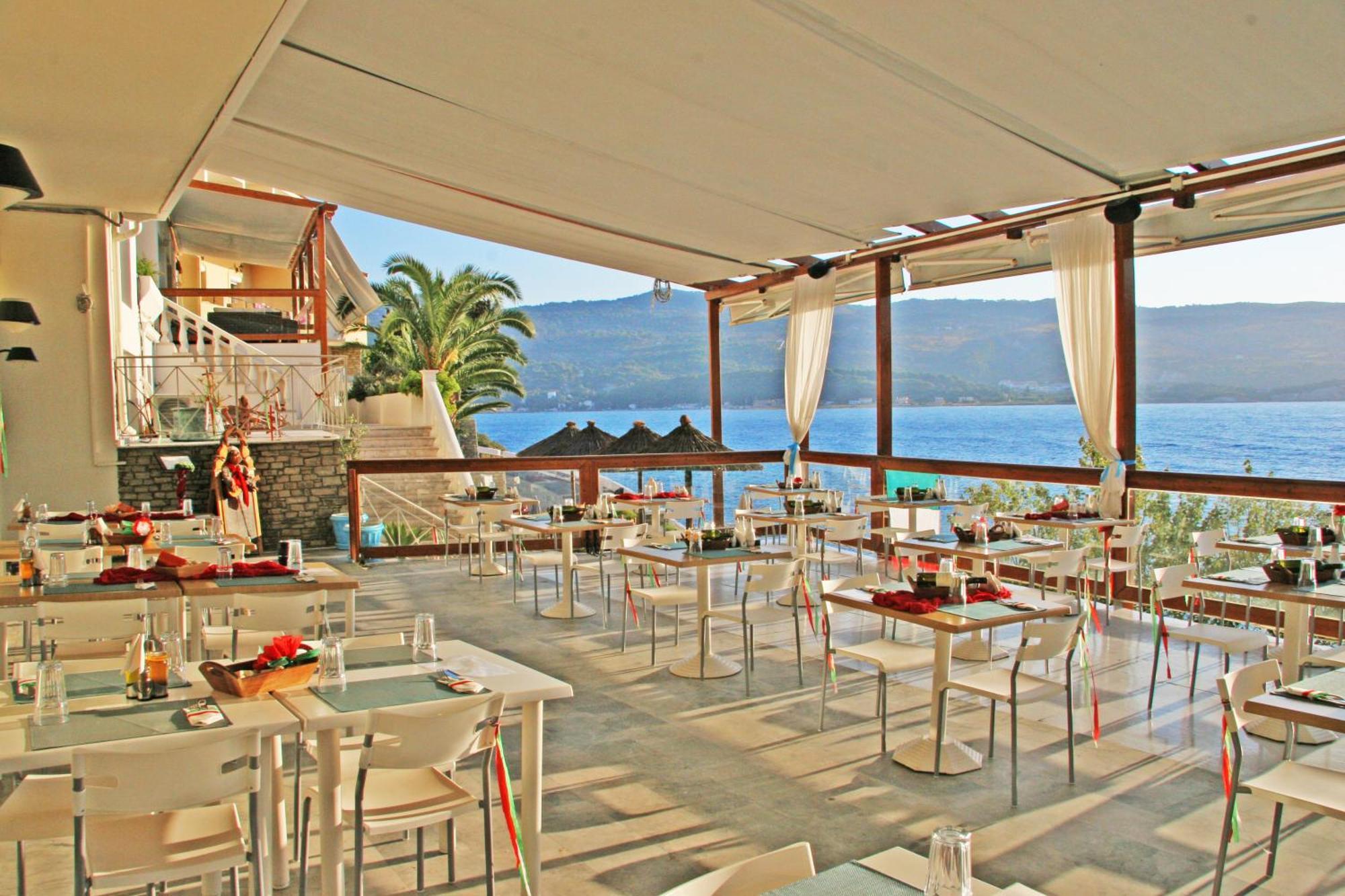 Samos Bay Hotel By Gagou Beach Exterior foto